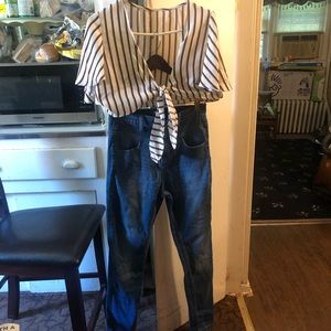 Super cute jeans and summer tie top